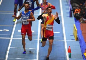 400m με ακυρώσεις και το Χρυσό στον Maslak!